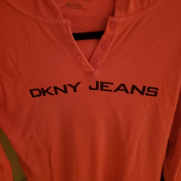 DKNY JEANS Women's Long-sleeved Hooded T-shirt - Picture 5 of 6